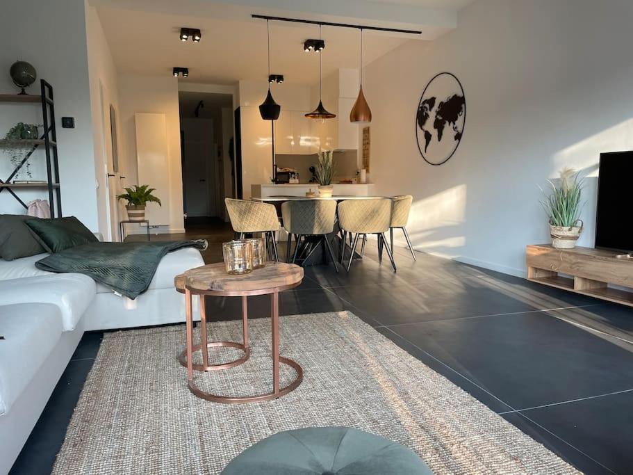 Ostend Chic, Luxe Loftstijl In Oostende Kültér fotó